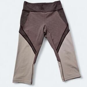 Lululemon Early Extension High-Rise Crop 21" Leggings Size 10